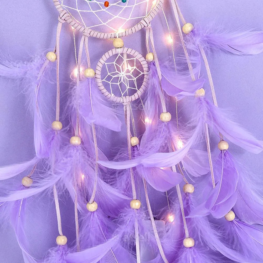 dreamcatcher bohème led plumes semi transparentes toile tissée colorées suspension