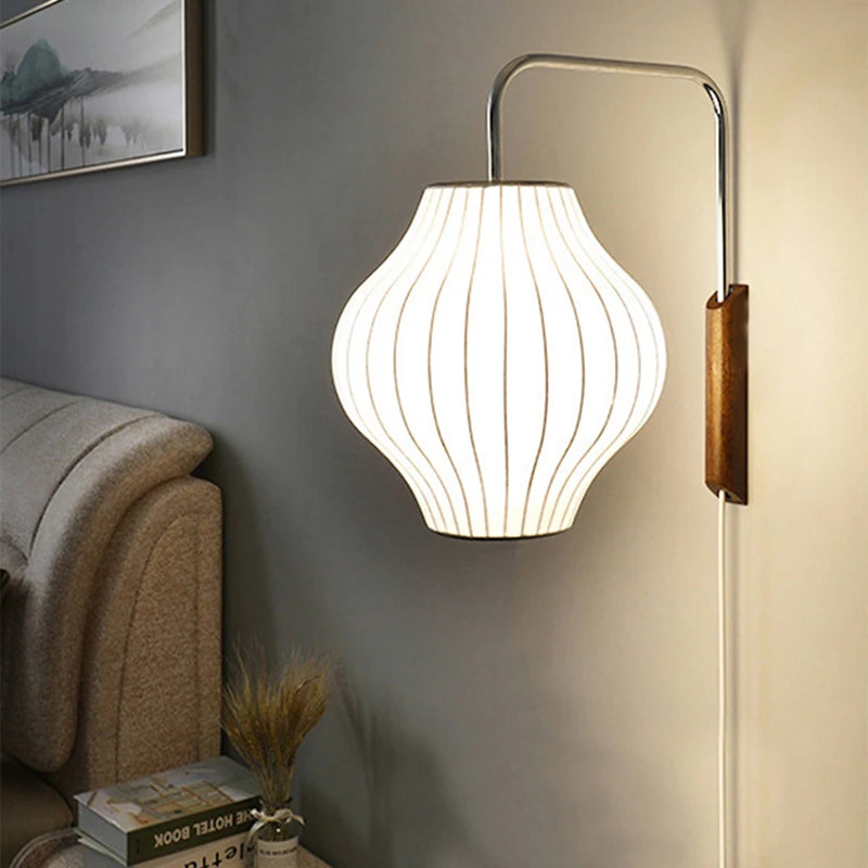 lampe murale moderne blanc rayures horizontales fixation câble interrupteur éclairage quotidien