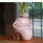 vase décoratif moderne rose marron nuance sculptural asymétrique fixations pied