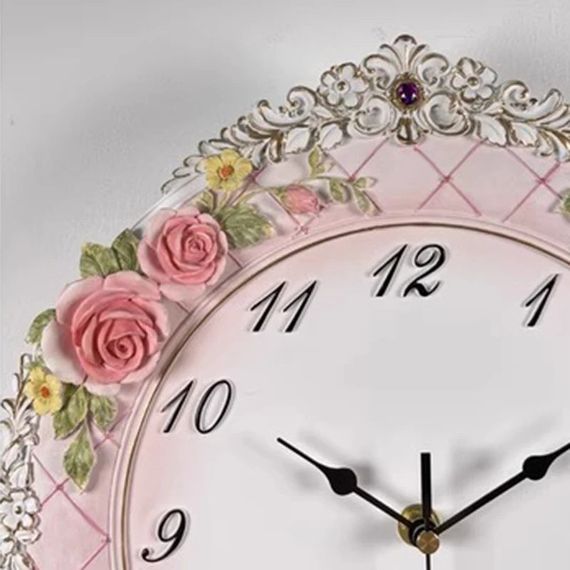 Horloge pendule murale design rose vue de profil
