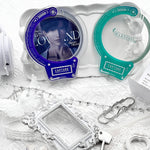 porte clés moderne transparent violet bleu vert noir étiquette capture warning plastique