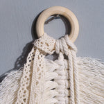 accessoire mural boho chic macramé franges blanc cassé anneau bois suspension chambre salon