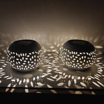 lampe solaire extérieure led noir blanche perforations feuilles decoratif oriental ambiance chaleureuse