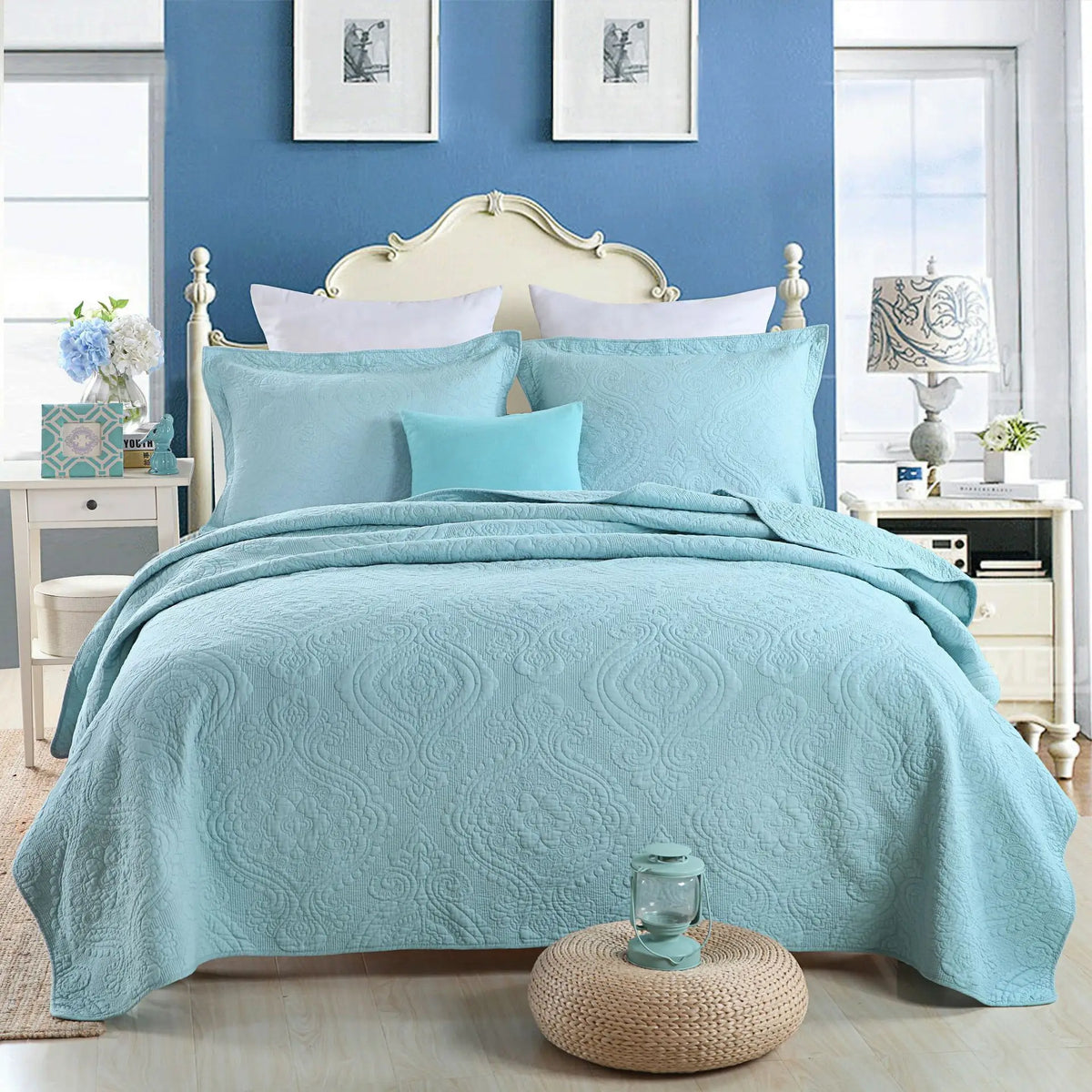 couette coton brodée motif floral blanc oreillers fixés classique ensemble lit