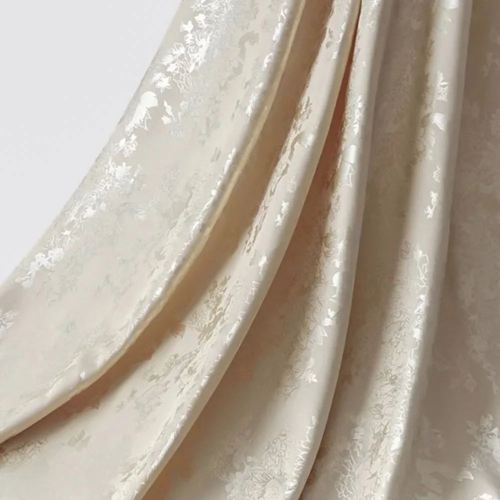 tissu floral or rose élégant classique satiné polyester largeur 150cm
