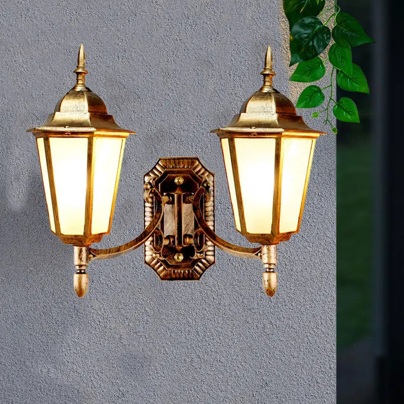 applique murale extérieure ip65 led noir or vintage détails sculptés classique résistante eclairage balcon
