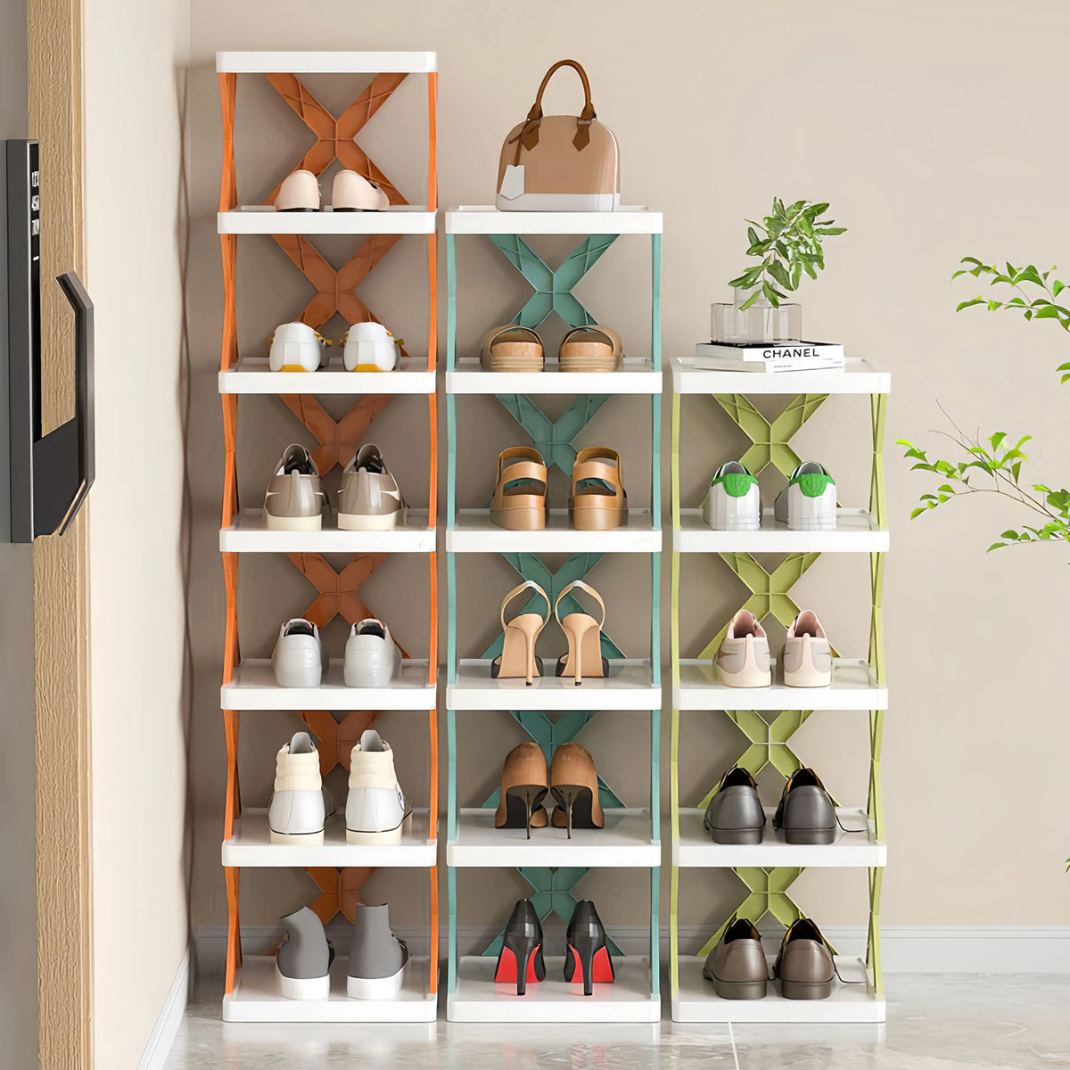 étagère chaussures moderne niveaux blanc vert orange minimaliste rangement chambre entrée