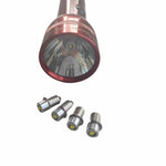 torche led rouge argentée ampoules piles aaa moderne fonctionnelle 60 499 lumens