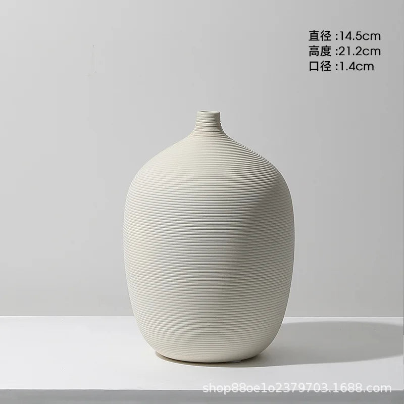 vases céramique blancs rayures horizontales modernes fleurs artificielles