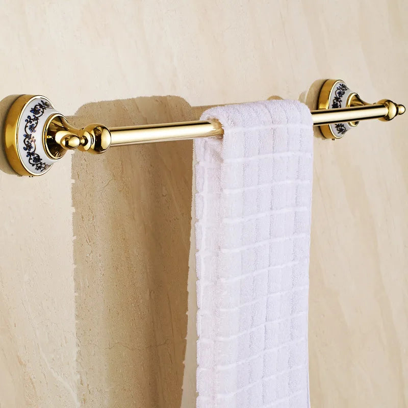 accessoires salle bain doré motifs floraux classique serviette papier toilette savon fixations murales ensemble