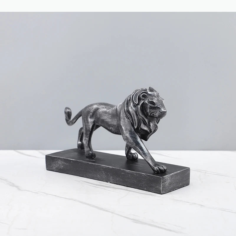 statue lion noir moderne minimaliste aspect vieilli décoration erotique ambiance