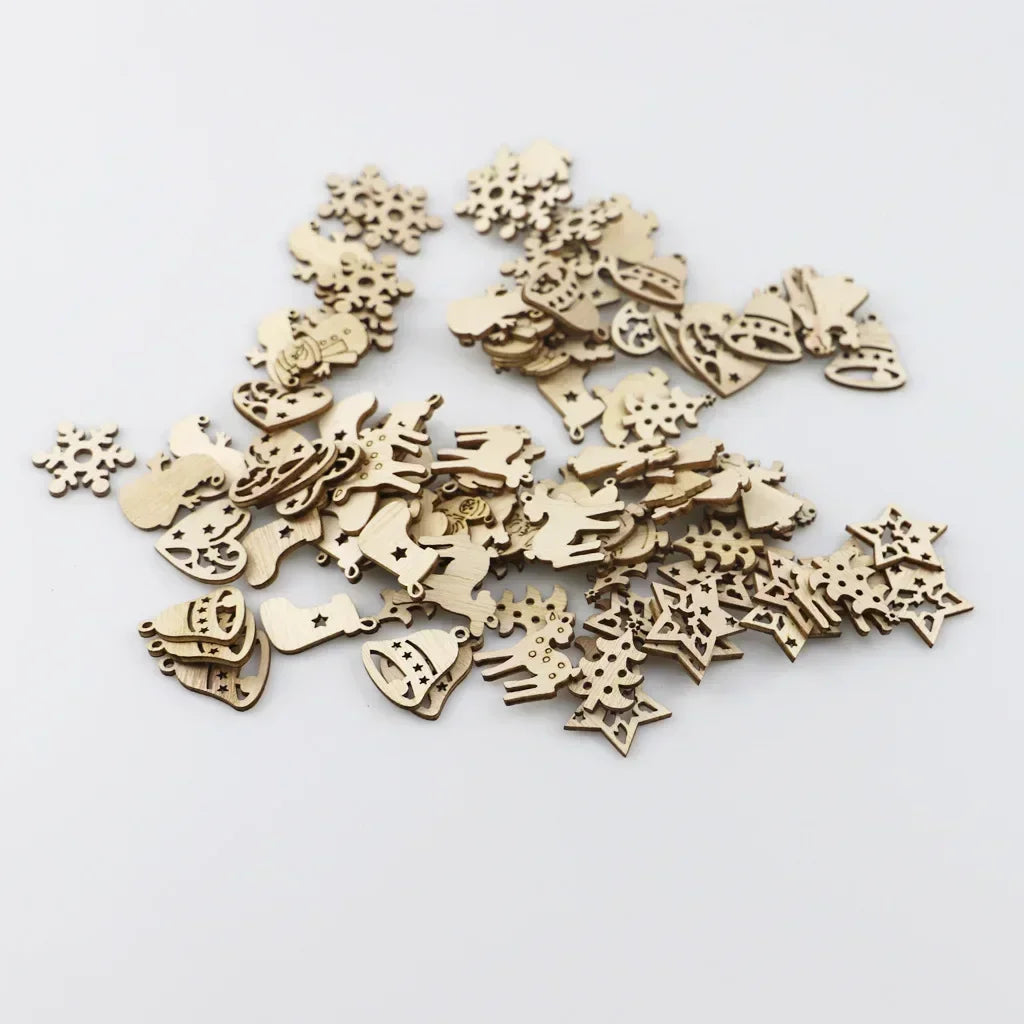 Lot de 50 pièces ornements bois vue d'ensemble