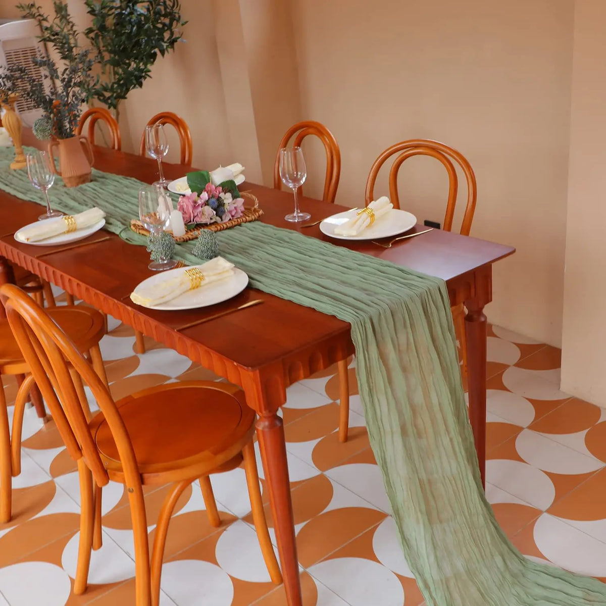 ruban table moderne rayures horizontales bleu clair beige vert olive 90x180cm festifs assiettes fourchettes