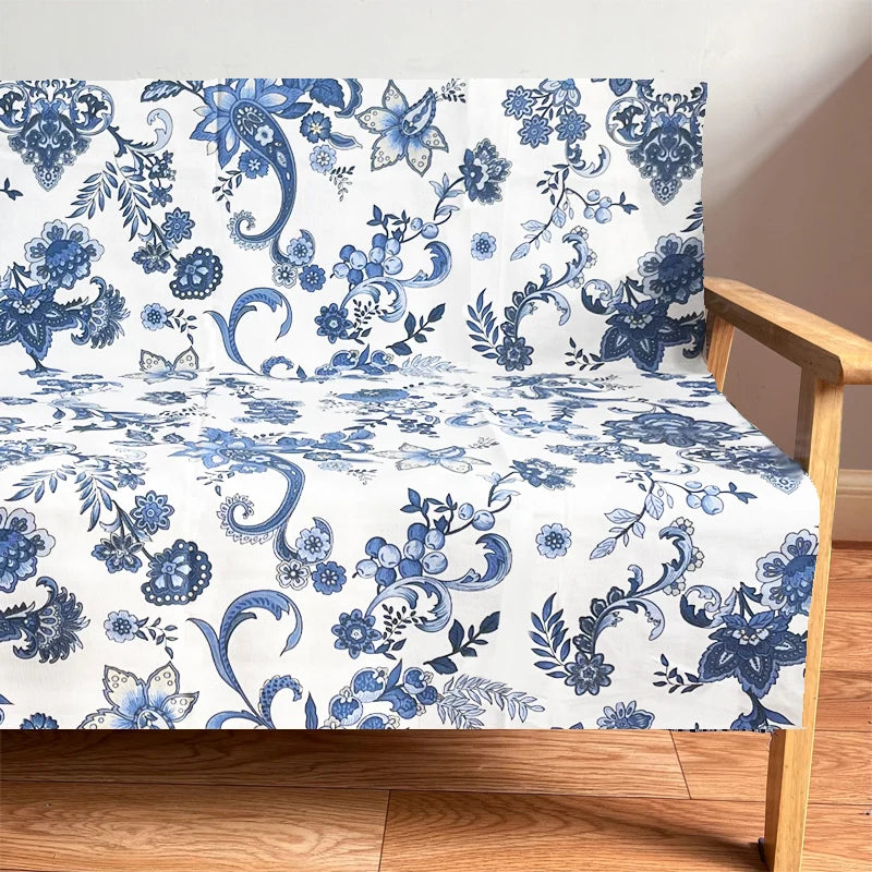 tissu coton toile imprimé fleurs motif floral bleu blanc rideaux housse canapé nappe