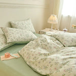 ensemble literie floral blanc vert clair rose violette couvre lit taies oreiller classique printemps