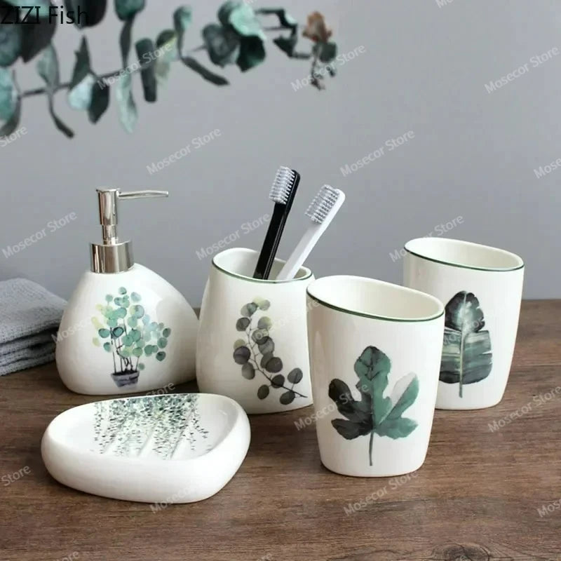 ensemble vaisselle salle bain blanc motifs floraux moderne distributeur savon tasses dents bol savon