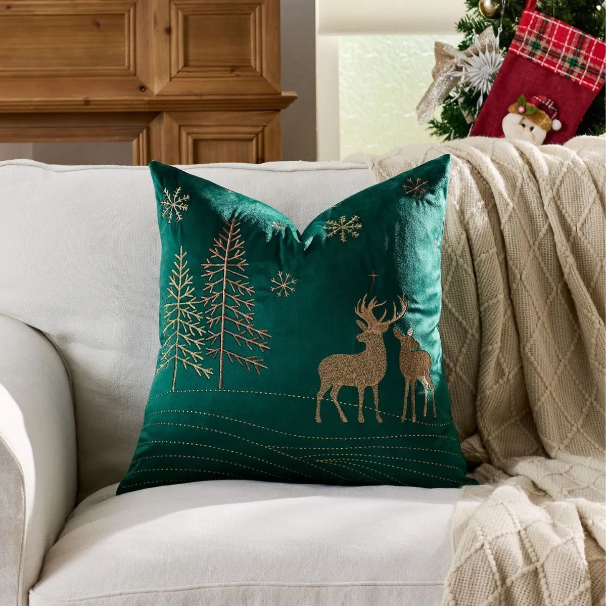 housse coussin brodée rennes noël traditionnelle décorative coton polyester gris beige vert bleu rouge