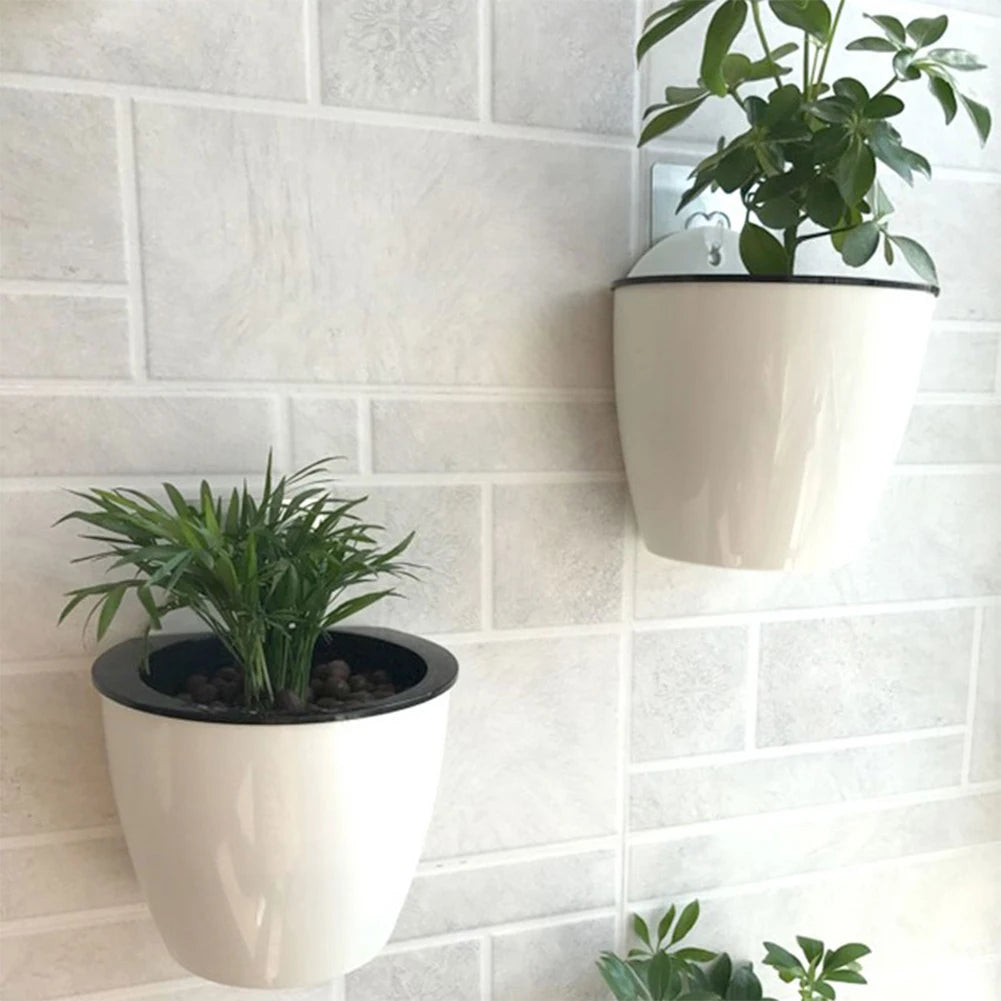 pots plantes modernes blancs noirs grille drainage mur hydroponique