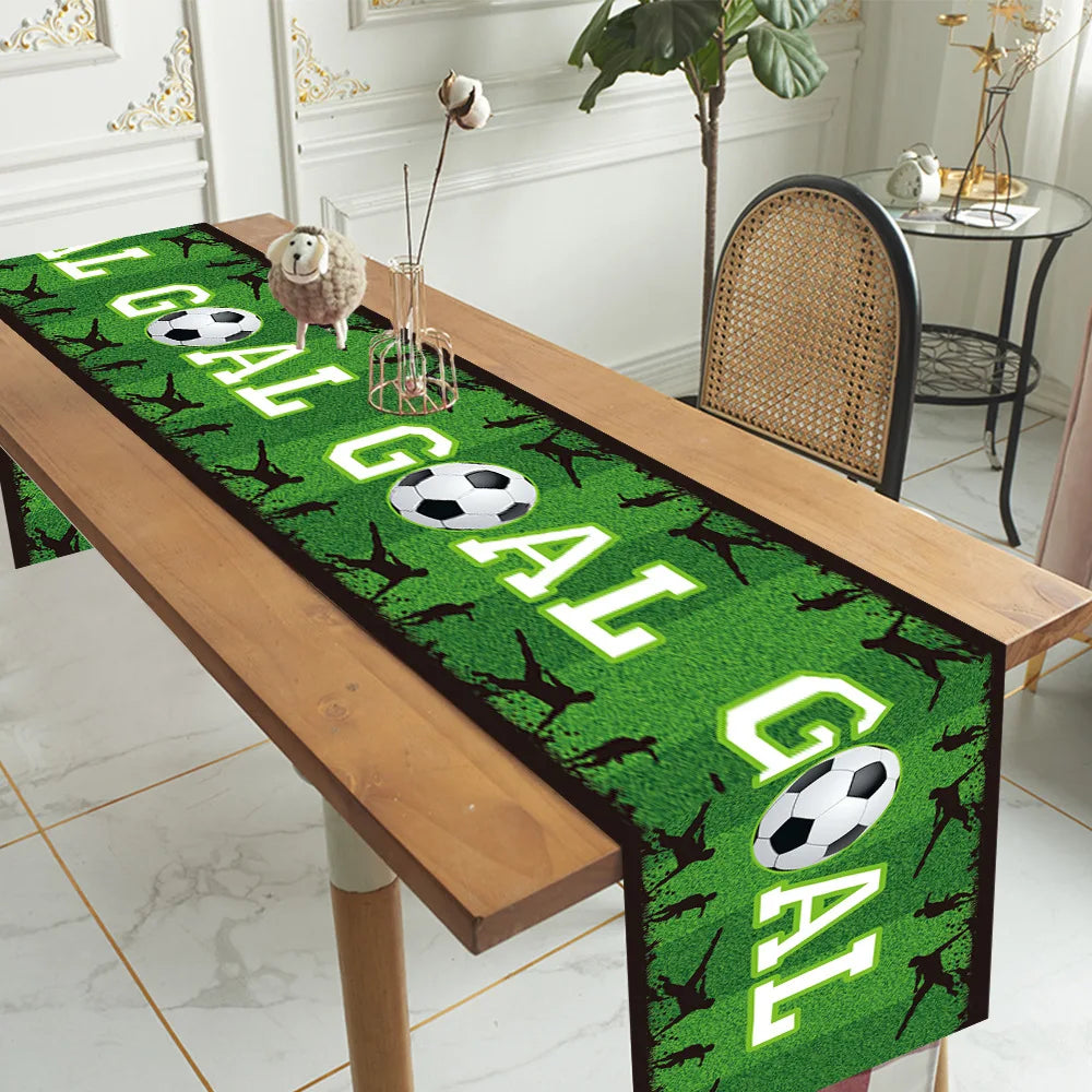 champ football table décor anniversaire enfant motif joueur ballon doré(hexagones) vert noir blanc