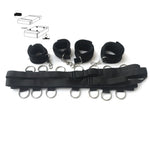 ensemble retenues lit noir tissu texturé bracelets sangles boucles réglables érotique bdsm