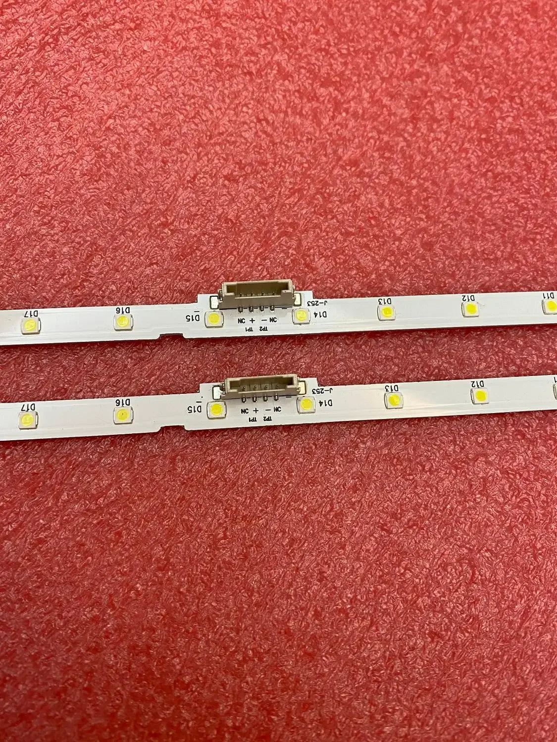 ruban led blanc moderne ligne led uniforme sans fixation connecteur deux extrémités certification rohs