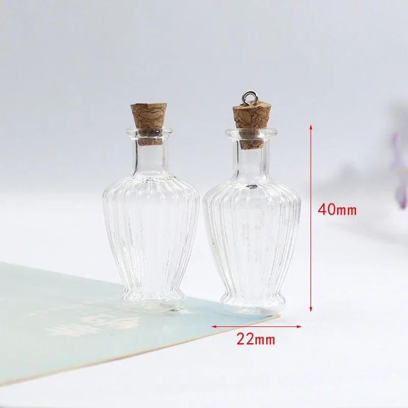 mini vases verre transparents rayures classiques bouchons colorées deco diy salon poupée accessoire artisanat