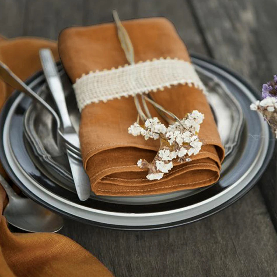 serviettes lin naturel beige clair orange blanc gris rose pâle tissu doux classique rustique