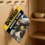 serviette cuisine jaune noir logo dewalt étoiles dorées séchage rapide pratique moderne