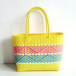 sac main plastique tissé géométrique polyvalent femme moderne noir blanc jaune bleu turquoise poches
