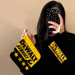 serviette cuisine jaune noir logo dewalt étoiles dorées séchage rapide pratique moderne