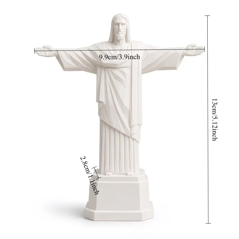 statue jésus christ blanc pose ouverte bras tendus base octogonale décoration intérieure religieuse chambre