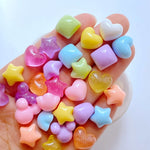 decoratives resine forme coeur etoile fleur couleurs vert jaune rose blanc bleu violet 11mm
