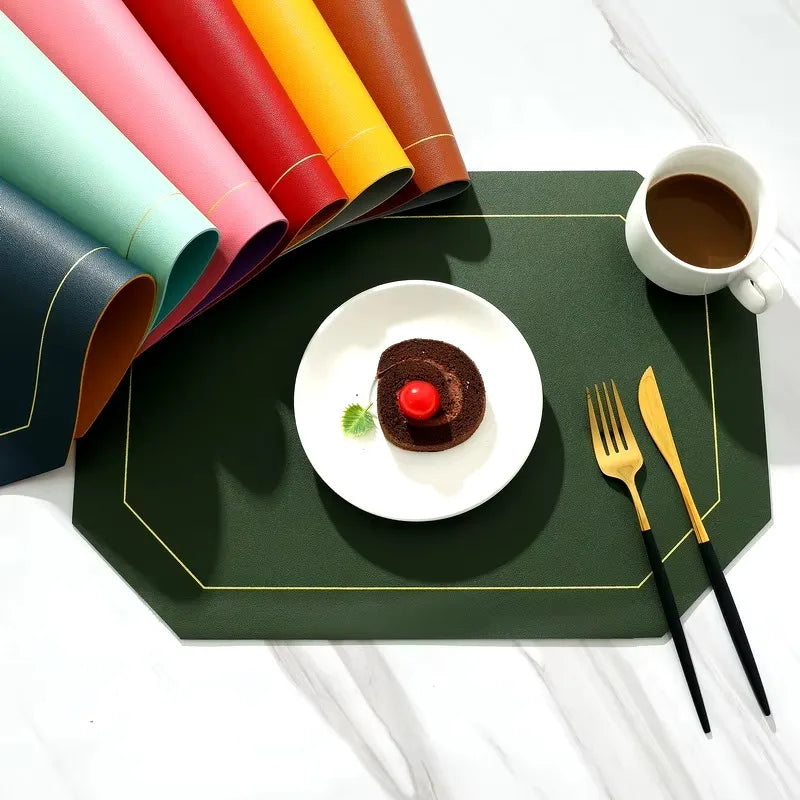 tapis table moderne noir vert lignes dorées 43x30cm serviettes assiettes fourchettes