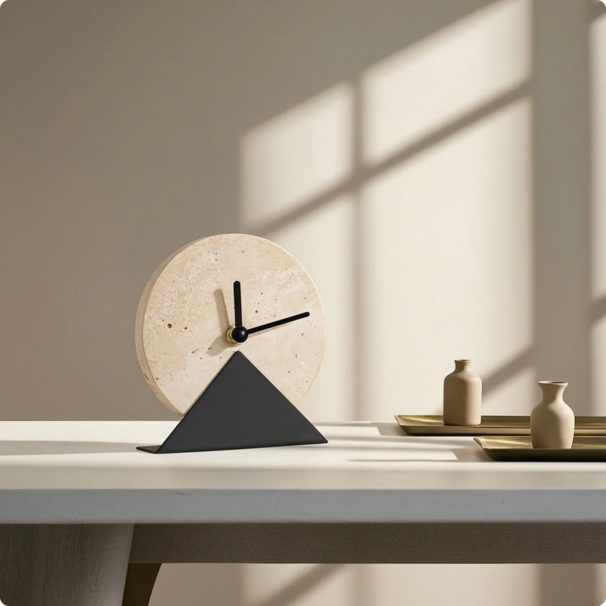 horloge ronde moderne marbre opaque tringle fixée beige noir résine numérique
