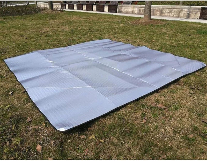tapis camping bleu clair gris mousse isolante aluminium foil moderne 200x150cm 200x200cm 240x240cm respectueux