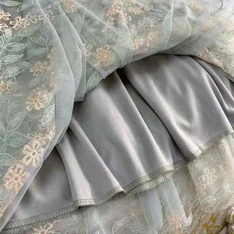 jupe vert clair broderie florale élégante romantique translucide décontractée femme mi mollet