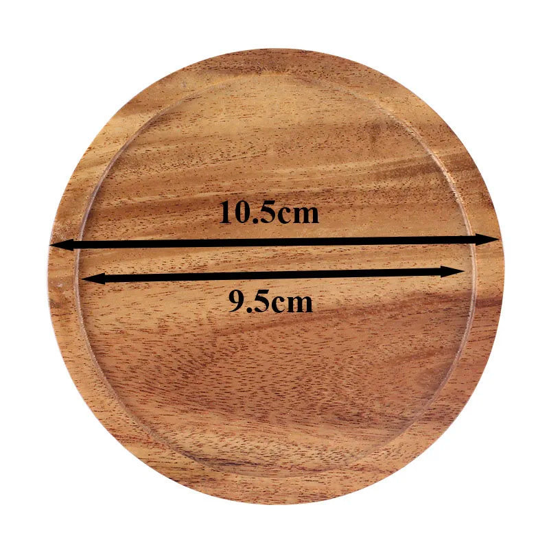 Dessous de verre en bois d'acacia avec verre posé