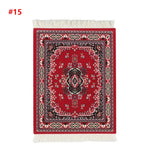 tapis rouge noir bleu beige ornements floraux motifs géométriques classique non glissant adhésif souris