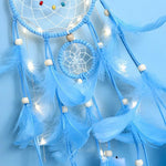 dreamcatcher bohème led plumes semi transparentes toile tissée colorées suspension