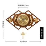 horloge murale chinoise traditionnelle décoration salon aiguilles poissons dorés bois texturé