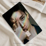 autocollant decoratif carte visite multicolore effet holographique image personnage accessoire moderne populaire pvc 85.6x53.98mm