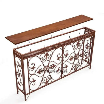 console classique vintage bois ornements floraux marron noir blanc decoration salon couloir
