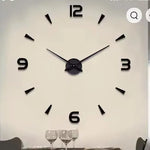 horloge murale moderne blanc doré plume stylisée sans LED fixation sans éléments visible