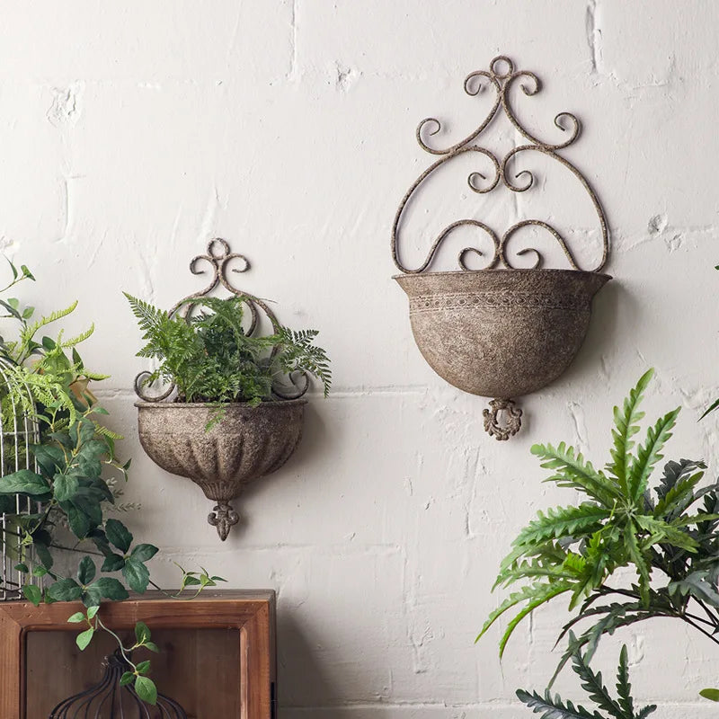 cache pot mural vintage gris beige texture granulée romantique fixations murales compatible pots plantesintérieurextérieur