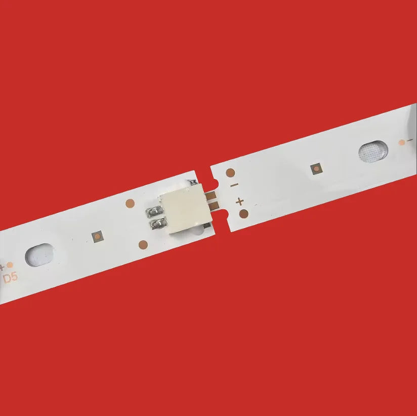 ruban led blanc adhésif moderne connecteur électrique puce led grille d4
