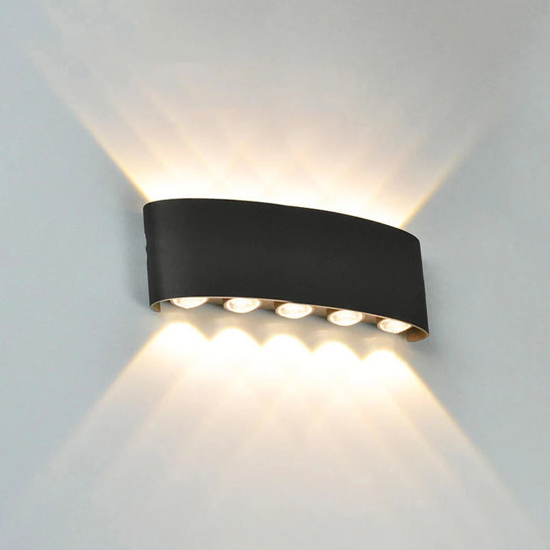 applique murale moderne led noir jaune lumiere mur triangulaire minimaliste fixee mur points lumineux