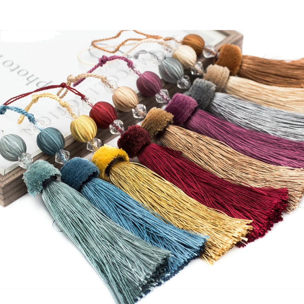 pompons décoratifs modernes 26cm textiles maison couleurs bleu marron violet doré