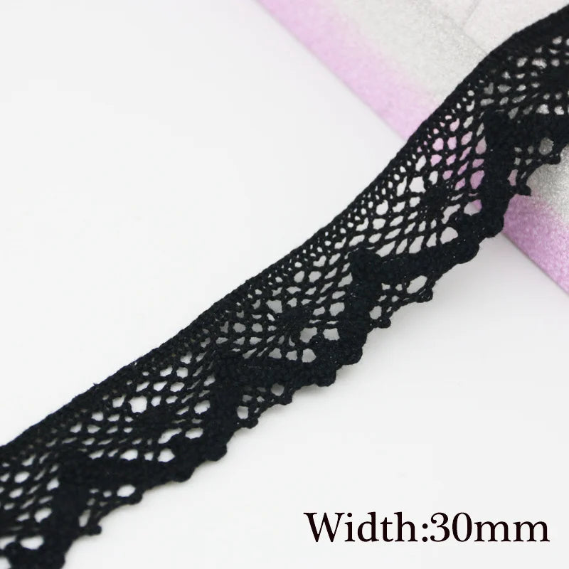 ruban dentelle noir motifs floraux classique 5mètres coton polyester soluble eau