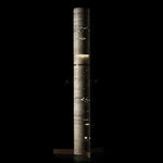 lampe sol marbrée moderne gris beige pieds métalliques texture marbrée éclairage sans ombre 6000k