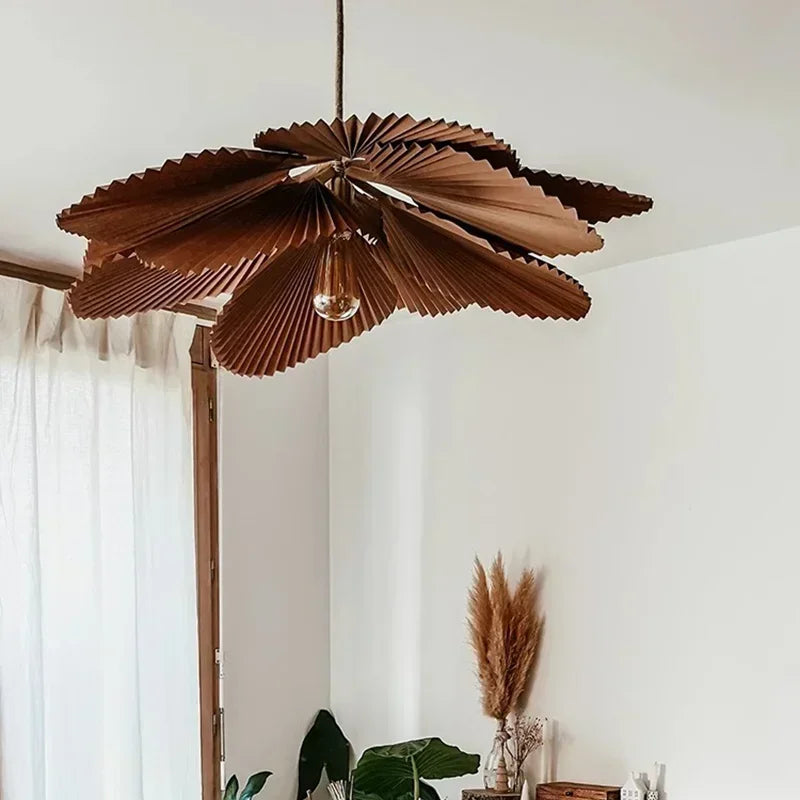 lampe suspendue moderne feuilles plissées marron clair salon chambre lumière blanc neutre chaleureuse